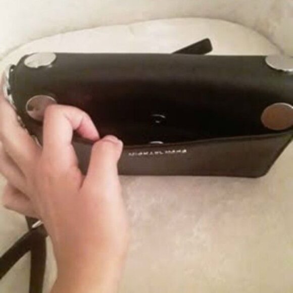 Excellent Condition Michael Kors Genuine Leather Rivington Stud Crossbody Purse - Picture 3 of 6